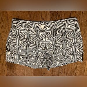 Express Design Studio black & white geometric print shorts